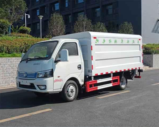 東風CL5040XTYBEV純電動密閉式桶裝垃圾車